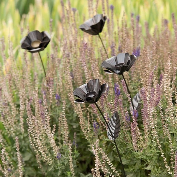 Poppy Flower Stake - Image 3