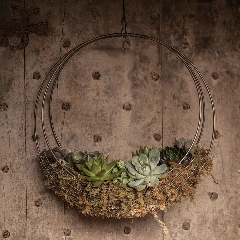 Hanging Wreath Basket - Image 2