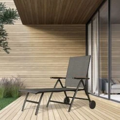 Folding Reclining Lounger