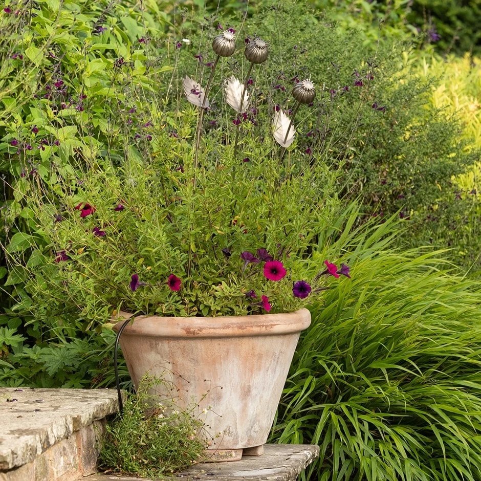 Poppy Seed Head Stake - Large Seed Head - Image 3