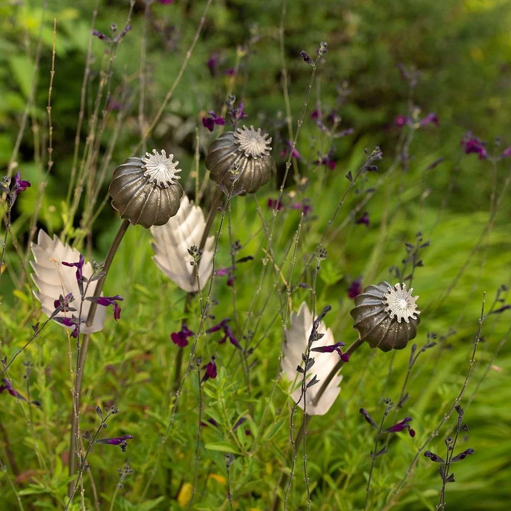 Poppy Seed Head Stake - Large Seed Head - Image 4